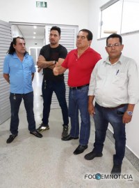 VEREADORES IR&Atilde;O RECORRER AO "MP" PARA QUE UBS DO SETOR - 09 N&Atilde;O SEJA TRANSFORMADA EM "CAR" - Foto: EDIRCEU LIMA