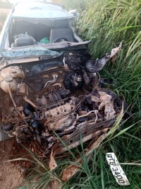 GRAVE ACIDENTE NO B - 40 SUL DEIXA 04 PESSOAS FERIDAS, UMA EM ESTADO GRAVE FOTOS E V&Iacute;DEOS - Foto: EDIRCEU LIMA