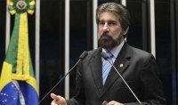MINISTRO DO STF MANDA ARQUIVAR PROCESSO CONTRA SENADOR VALDIR RAUPP - Foto: ASSESSORIA