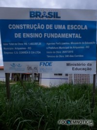 ESCOLA: PREFEITURA DE ARIQUEMES DEVE 240 MIL REAIS PARA EMPREITEIRA H&Aacute; MAIS DE OITO MESES - Foto: EDIRCEU LIMA