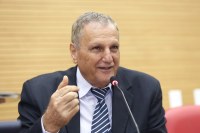 DEPUTADO ADELINO FOLLADOR DESTINA MAIS DE 100 MIL REAIS PARA  ESCOLAS MUNICIPAIS DE ARIQUEMES - Foto: ASSESSORIA