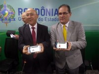 GOVERNADOR CONF&Uacute;CIO MOURA EXONERA NOMEADOS DE DANIEL PEREIRA NA PM E DER - Foto: RONDONIAAGORA