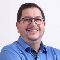 MAIS DE 11 MILH&Otilde;ES &Eacute; A DIFEREN&Ccedil;A DAS DECLARA&Ccedil;&Otilde;ES DO CANDIDATO A PREFEITO EM MACHADINHO - Foto: OCOMBATENTE