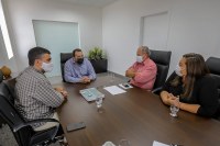DEPUTADO ALEX REDANO DISCUTE COM A FIERO PARCERIA PARA FORMAR M&Atilde;O DE OBRA QUALIFICADA EM ROND&Ocirc;NIA - Foto: ASSESSORIA