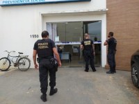 POL&Iacute;CIA FEDERAL DEFLAGRA OPERA&Ccedil;&Atilde;O PARA COMBATER FRAUDES NA AG&Ecirc;NCIA DO INSS DO MUNIC&Iacute;PIO DE JARU - Foto: ASSESSORIA POL&Iacute;CIA FEDERAL