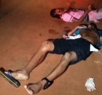 DUPLA &Eacute; EXECUTADA A TIROS DE PISTOLA EM ARIQUEMES, ATEN&Ccedil;&Atilde;O IMAGENS FORTES - Foto: ANOTICIAMAIS