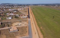 GOVERNO GASTAR&Aacute; MAIS DE 8 MILH&Otilde;ES DE REAIS EM RUAS E AVENIDAS DE ARIQUEMES, CANDEIAS J&Aacute; EST&Aacute; PRONTA - Foto: COM INFORMA&Ccedil;&Otilde;ES DA ASSESSORIA