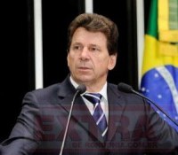 SENADOR IVO CASSOL IR&Aacute; RESPONDER POR MAIS 8 A&Ccedil;&Otilde;ES POR IMPROBIDADE ADMINISTRATIVA - Foto: GLOBONEWS