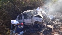 ACIDENTE NA BR - 364 PR&Oacute;XIMO A ITAPU&Atilde; MATA TR&Ecirc;S PESSOAS - Foto: RONDONIAGORA
