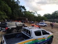 POL&Iacute;CIA MILITAR DE ARIQUEMES REALIZA OPERA&Ccedil;&Atilde;O NA PRAINHA DO MUTIR&Atilde;O PARA IMPEDIR AGLOMERA&Ccedil;&Otilde;ES - Foto: EDIRCEU LIMA