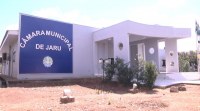 JARU: PREFEITO, VEREADORES E SECRET&Aacute;RIOS AUMENTAM SAL&Aacute;RIOS, J&Aacute; OS FUNCION&Aacute;RIOS  PERDEM BENEF&Iacute;CIOS - Foto: CONEXAOJARU