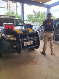 PRF APREENDE MAIS DE 23 QUILOS DE COCA&Iacute;NA NA BR - 364 QUE VIRIA PARA ARIQUEMES, VEJA AS FOTOS - Foto: EDIRCEU LIMA