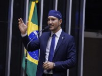 DEPOIS DE LEVAR RASTEIRA NO "UNI&Atilde;O", DEPUTADO FERNANDO M&Aacute;XIMO ANUNCIA APOIO A LEO MORAES - Foto: EDIRCEU LIMA