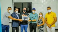 PRESIDENTE ALEX REDANO PEDE E SECRET&Aacute;RIO DE SA&Uacute;DE ENVIA RESPIRADOR PARA NOVO HORIZONTE - Foto: ASSESSORIA