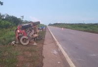 ACIDENTE NA BR - 364  ENVOLVENDO JEEP E HB20 MATA DUAS CRIAN&Ccedil;AS - Foto: RONDONIAVIP
