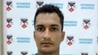 POL&Iacute;CIA CIVIL PRENDE HOMEM  ACUSADO DE ROUBAR RESID&Ecirc;NCIA NO SETOR - 06 EM ARIQUEMES - Foto: ASSESSORIA