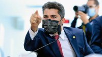 "REI DOS PRECAT&Oacute;RIOS" SER&Aacute; BENEFICIADO SE MARCOS ROG&Eacute;RIO FOR GOVERNADOR DE ROND&Ocirc;NIA, SEGUNDO A VEJA - Foto: REVISTA VEJA