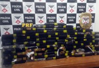 OPERA&Ccedil;&Atilde;O CONJUNTA ENTRE PM E PC APREENDE MAIS DE 15O QUILOS DE MACONHA E PRENDE 05 TRAFICANTES - Foto: ASSESSORIA