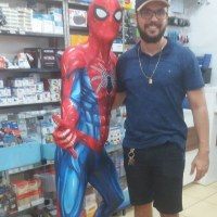 HOMEM - ARANHA E PAPELARIA FARONI JUNTOS NA VOLTA AS AULAS NESTA SEGUNDA - FEIRA EM ARIQUEMES - Foto: EDIRCEU LIMA
