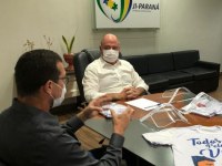 PREFEITO BAIXA DECRETO E PRO&Iacute;BE CONSUMO DE BEBIDAS ALCO&Oacute;LICAS  EM JI -PARAN&Aacute; - Foto: ASSESSORIA