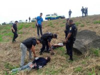 POL&Iacute;CIA MILITAR PRENDE LADR&Otilde;ES  QUE SEQUESTRARAM GERENTE E ROUBARAM AG&Ecirc;NCIA DO SICOOB - Foto: JARUONLINE