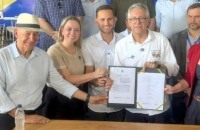 GOVERNO FEDERAL ANUNCIA MAIS DE 150 MILH&Otilde;ES DE REAIS PARA CONSTRU&Ccedil;&Atilde;O DA MATERNIDADE EM JI - PARAN&Aacute; - Foto: ASSESSORIA