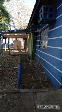 ARIQUEMES: CRIAN&Ccedil;AS CONTINUAM A ESPERA DE UM "MILAGRE", PREFEITURA DESCOBRE AP&Oacute;S 15 MESES QUE PR&Eacute;DIO - Foto: EDIRCEU LIMA
