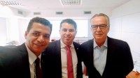 VEREADOR JOEL DA YAMAHA E SENADOR MARCOS ROG&Eacute;RIO DISCUTEM SA&Iacute;DA PARA COOPERATIVAS GARIMPEIRAS - Foto: EDIRCEU LIMA