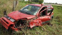 ACIDENTE NA BR - 364 ENVOLVENDO UNO E MOTO FAZ MAIS UMA V&Iacute;TIMA FATAL - Foto: RONDONIAOVIVO
