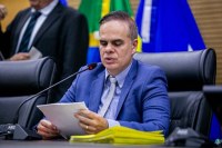 DEPUTADO ALAN QUEIROZ VIABILIZA APROVA&Ccedil;&Atilde;O DO "REFAZ ICMS", AT&Eacute; 95% DE REDU&Ccedil;&Atilde;O DE JUROS E MULTAS - Foto: ASSESSORIA