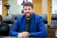 TRAG&Eacute;DIA: ACIDENTE ENTRE CAMINHONETE E CAMINH&Atilde;O MATA CINCO PESSOAS DA MESMA FAM&Iacute;LIA - Foto: 
