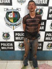 AP&Oacute;S TENTAR  ROUBAR MULHER LADR&Atilde;O  &Eacute; PRESO E  LINCHADO POR POPULARES - Foto: RONDONIAGORA