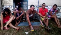 POL&Iacute;CIA PRENDE QUADRILHA COM 17 QUILOS  DE MACONHA - Foto: ASSESSORIA