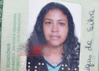 ACIDENTE NA AVENIDA CANA&Atilde; EM ARIQUEMES ENVOLVENDO CARRETA E MOTO MATA MULHER - Foto: ASSESSORIA