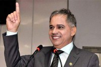 DEPUTADO GERALDO E ASSESSOR VIAJAM PARA BRAS&Iacute;LIA COM 18 MIL EM DI&Aacute;RIAS E N&Atilde;O JUSTIFICAM OS GASTOS - Foto: Carlos Caldeira - News Rond&ocirc;nia