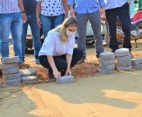 AP&Oacute;S 40 ANOS DE ESPERA COME&Ccedil;AM AS OBRAS DE BLOQUETEAMENTOS NAS ALAMEDAS EM ARIQUEMES - Foto: EDIRCEU LIMA