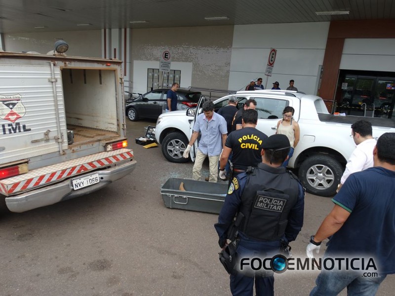 URGENTE: FAZENDEIRO  DE ARIQUEMES &Eacute; ASSASSINADO NO AEROPORTO DE PORTO  VELHO