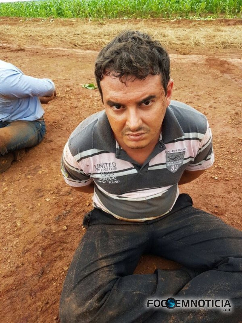 AVI&Atilde;O CAI COM 400 QUILOS DE COCA&Iacute;NA E CINCO TRAFICANTES S&Atilde;O PRESOS