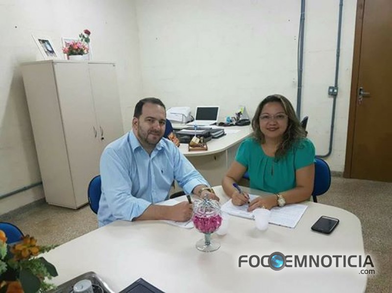 DEPUTADO ALEX REDANO, IVAS E SESI FIRMAM PARCERIA E TRAZEM TRAILLER ODONTOL&Oacute;GICO PARA ARIQUEMES