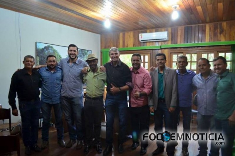 VEREADOR AMALEC BUSCA ALTERNATIVA PARA INVESTIMENTOS NO PLANTIO DO "CAF&Eacute; CLONAL" EM ARIQUEMES