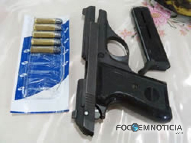 POL&Iacute;CIA CIVIL DEFLAGRA OPERA&Ccedil;&Atilde;O "ARES VERMELHOS" E PRENDE CINCO PESSOAS EM ARIQUEMES
