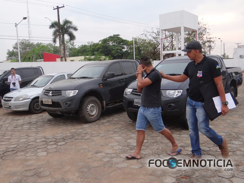 POL&Iacute;CIA CIVIL DEFLAGRA OPERA&Ccedil;&Atilde;O "ARES VERMELHOS" E PRENDE CINCO PESSOAS EM ARIQUEMES