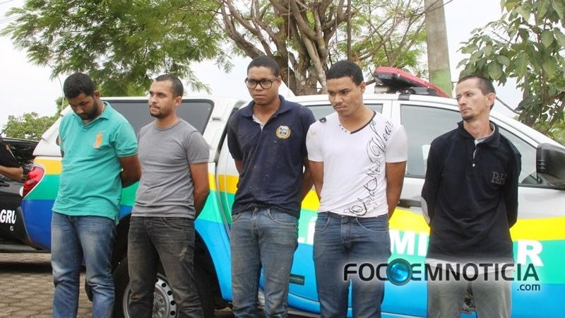 POL&Iacute;CIA MILITAR PRENDE LADR&Otilde;ES  QUE SEQUESTRARAM GERENTE E ROUBARAM AG&Ecirc;NCIA DO SICOOB