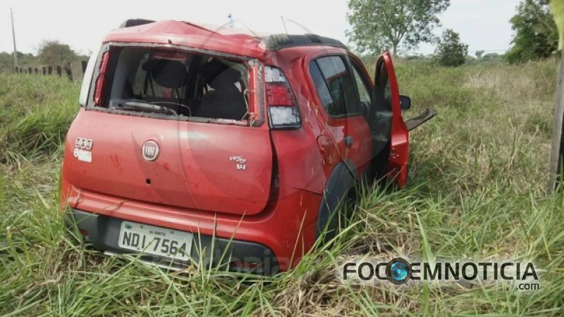 ACIDENTE NA BR - 364 ENVOLVENDO UNO E MOTO FAZ MAIS UMA V&Iacute;TIMA FATAL