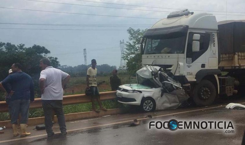 ACIDENTE NA BR - 364 MATA DUAS PESSOAS