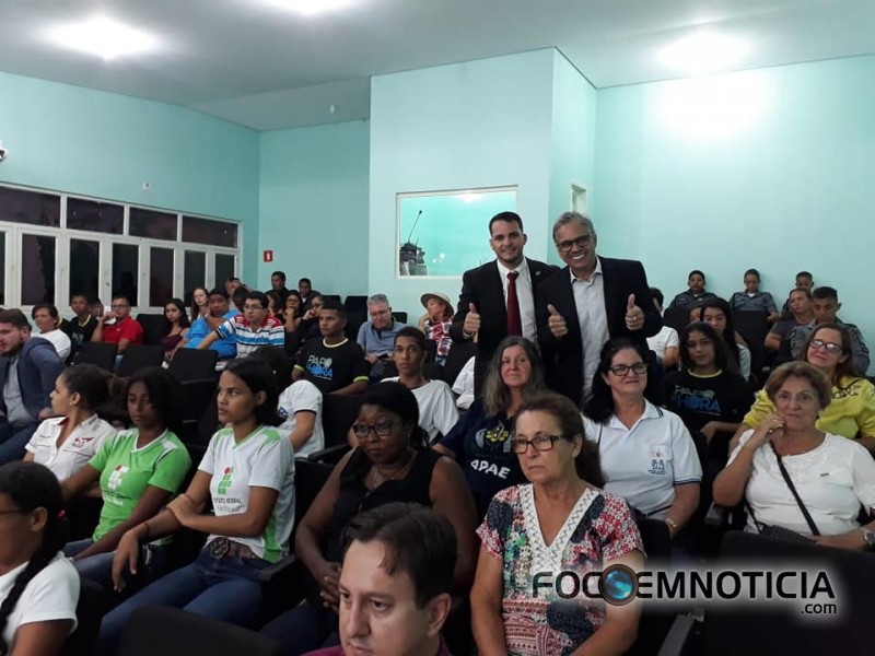 C&Acirc;MARA APROVA PROJETO DO VEREADOR RENATO PADERO QUE VALORIZA MENOR APRENDIZ EM ARIQUEMES