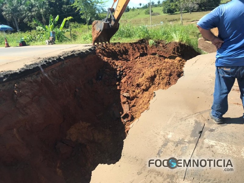 DNIT CONTRATA EMPRESA PARA RECUPERAR TRECHO INTERDITADO DA BR - 364