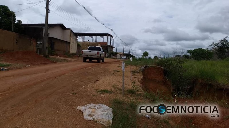 VEREADOR JOS&Eacute; AUGUSTO PEDE CONCLUS&Atilde;O DA OBRA DA AVENIDA JK QUE EST&Aacute; PARADA H&Aacute; MAIS DE UM ANO
