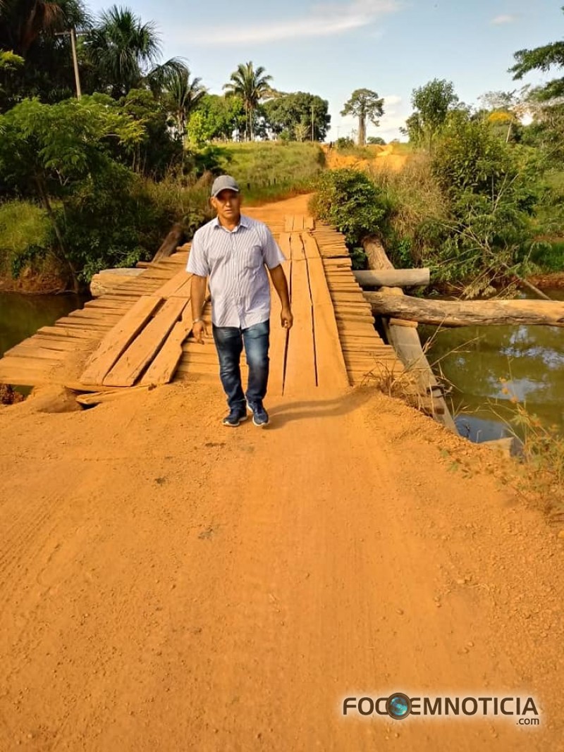 VEREADOR VANILTON PEDE A RECUPERA&Ccedil;&Atilde;O DA LC - 70 E PONTE DO RIO S&Atilde;O FRANCISCO NA BR - 421