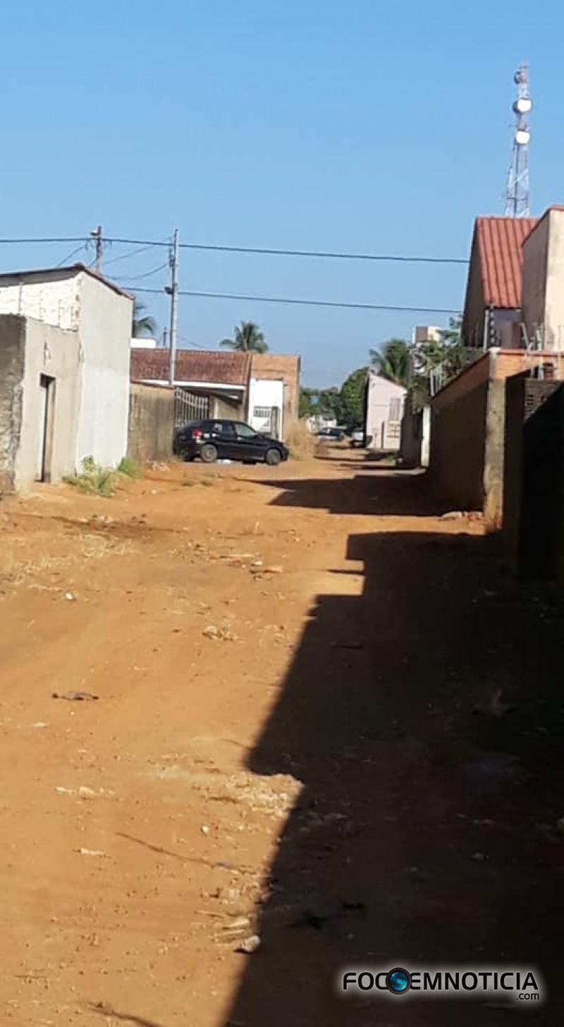 VEREADOR JOS&Eacute; AUGUSTO PEDE AO DER A CONSTRU&Ccedil;&Atilde;O DE ROTAT&Oacute;RIA NA CANA&Atilde; E ASFALTO NA TRAVESSA COLIBRI